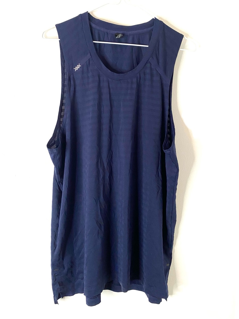 Rhone Navy Blue Performance Mesh Sleeveless Training Workout Tank Top